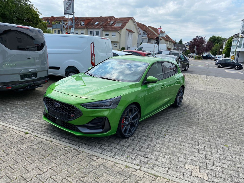 File:Opel Insignia Sports Tourer 2.0 CDTI – Heckansicht, 3. Juni